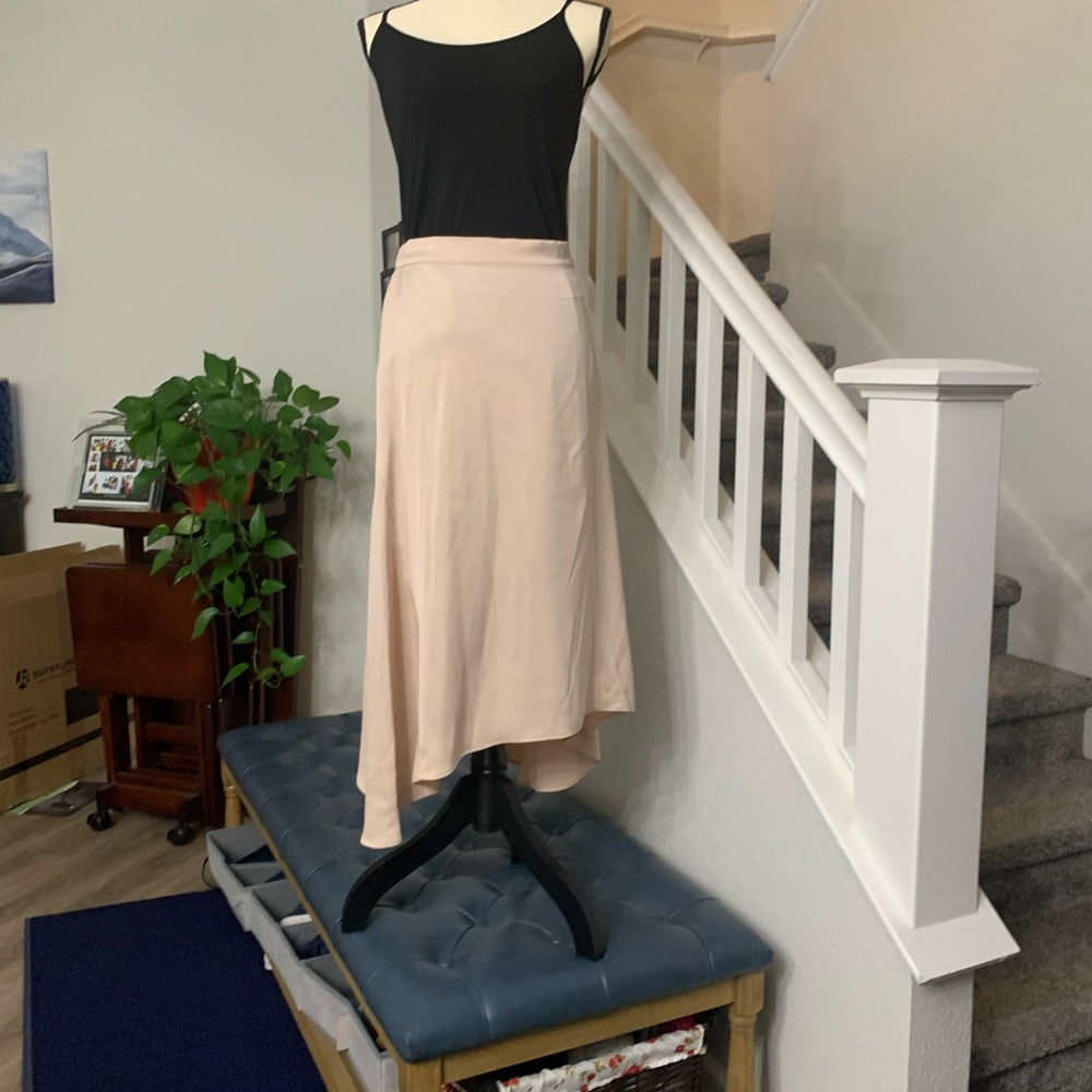 Slip skirt